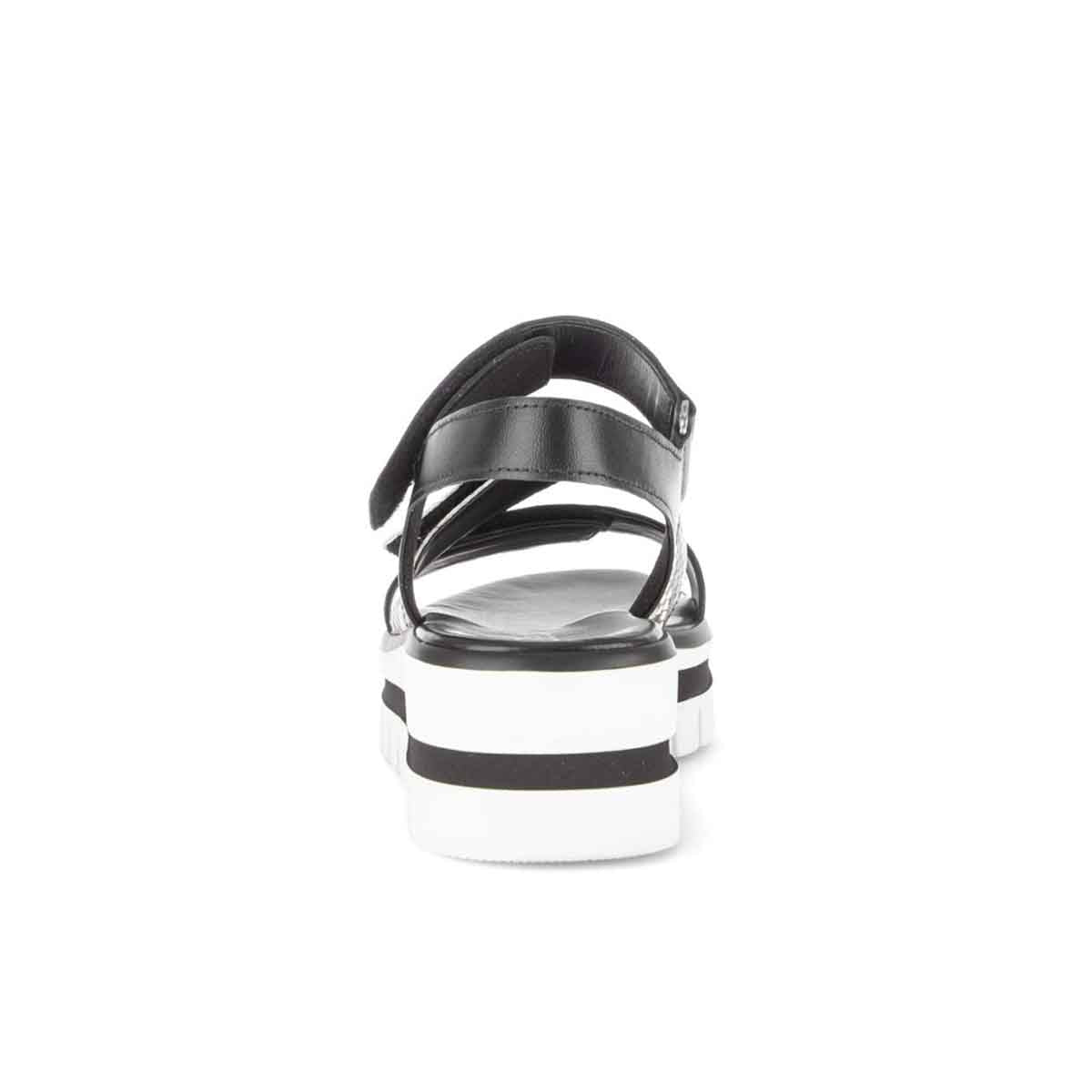 Gabor black platform sandal סנדלי גאבור לנשים
