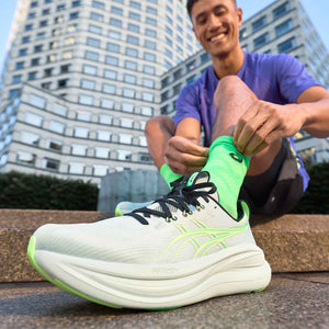 Asics Gel Nimbus 28 Men Cold Moss Illuminate Green נעלי ריצה ג`ל נימבוס 28 לגברים