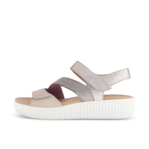 Gabor Beige platform sandal סנדלי נשים גאבור