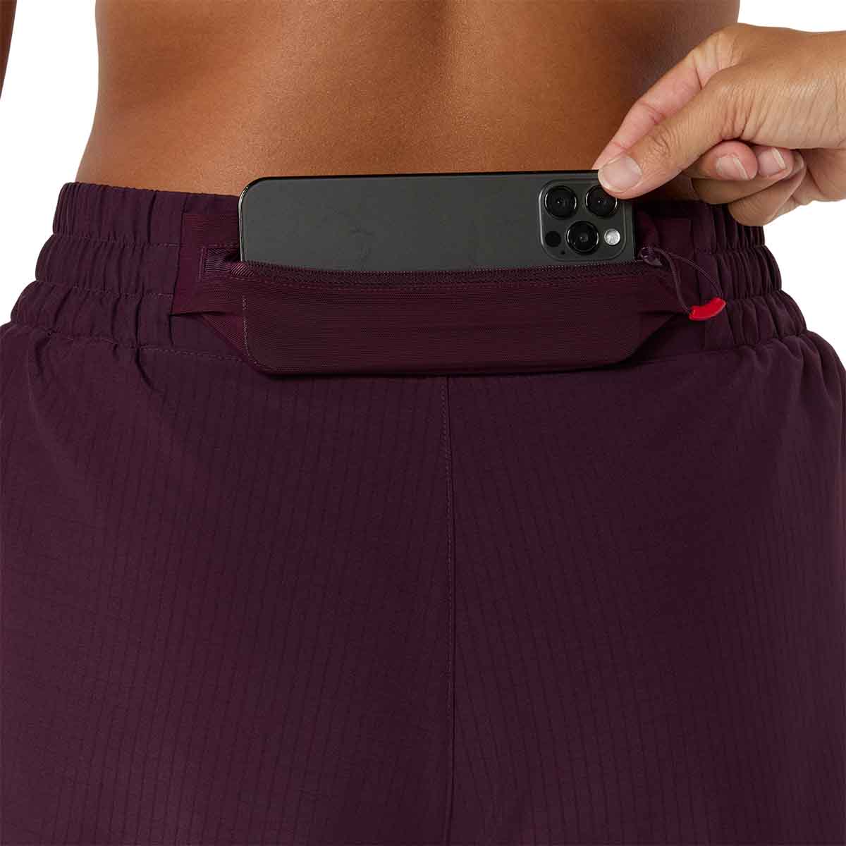 Asics Nagino Run Short Women Dark Aubergine מכנסי ריצה לנשים