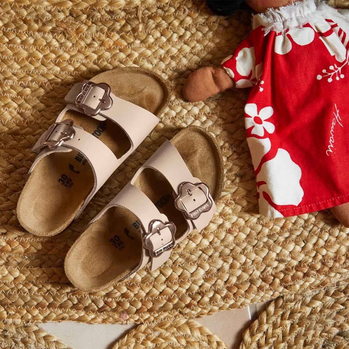 Birkenstock Arizona Flower Buckle Kids Sandcastle כפכפי בירקנשטוק אריזונה לילדים