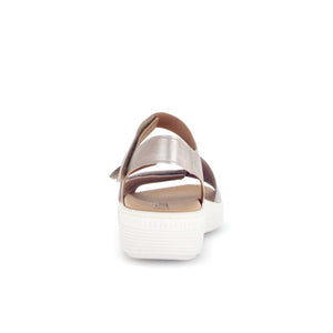 Gabor Beige platform sandal סנדלי נשים גאבור