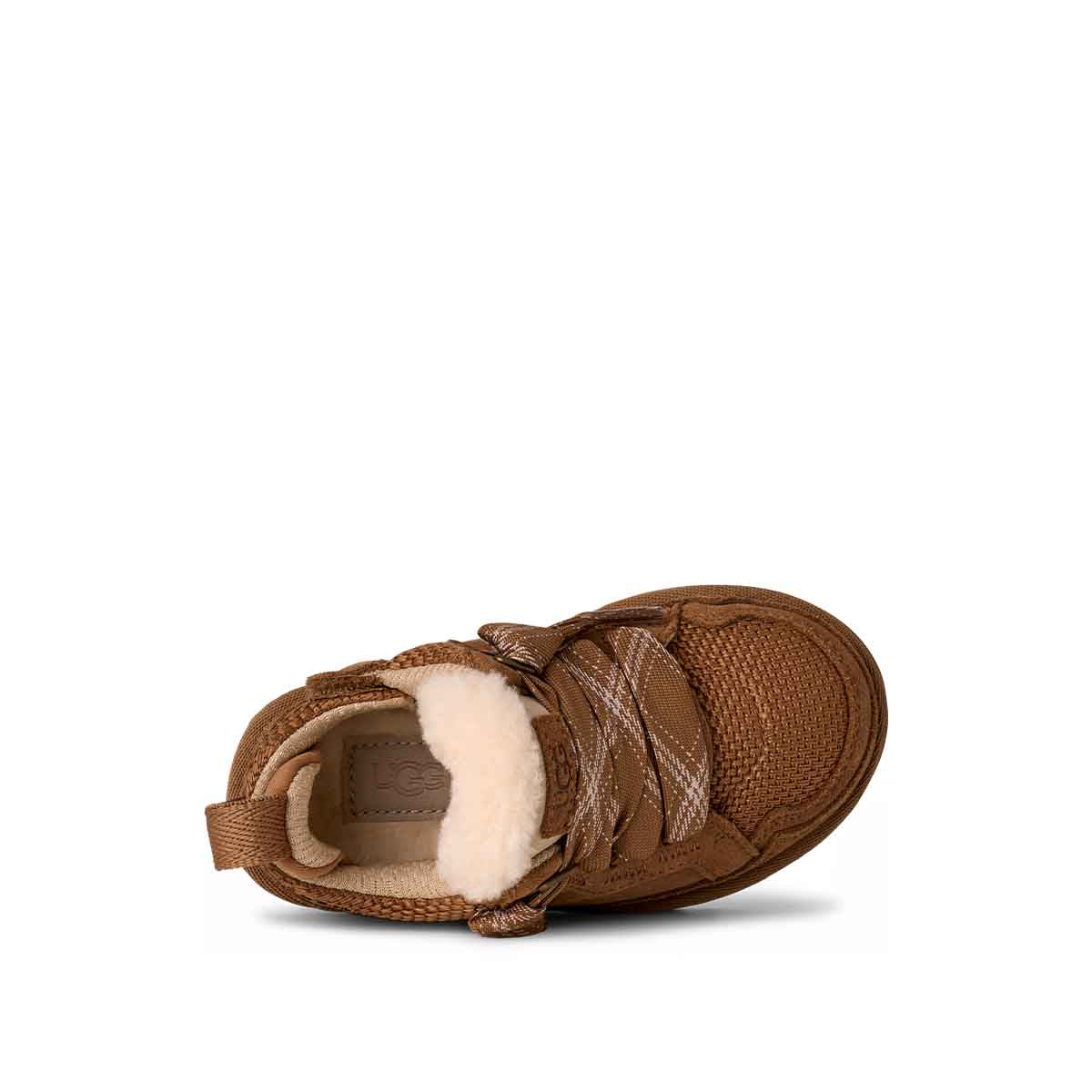 UGG Lowmel Chestnut מגפי ילידם לואמל חום