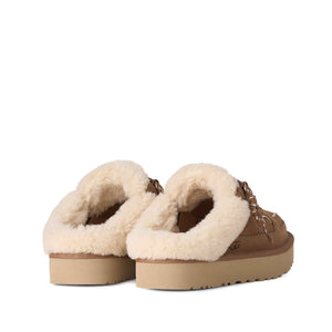 UGG Lowmel Mule Chestnut סניקרס לואמל חום לנשים