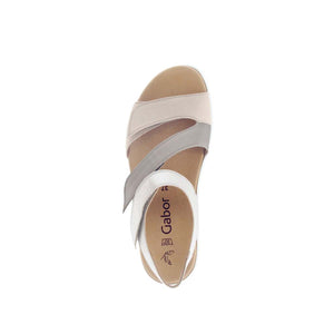 Gabor Beige platform sandal סנדלי נשים גאבור