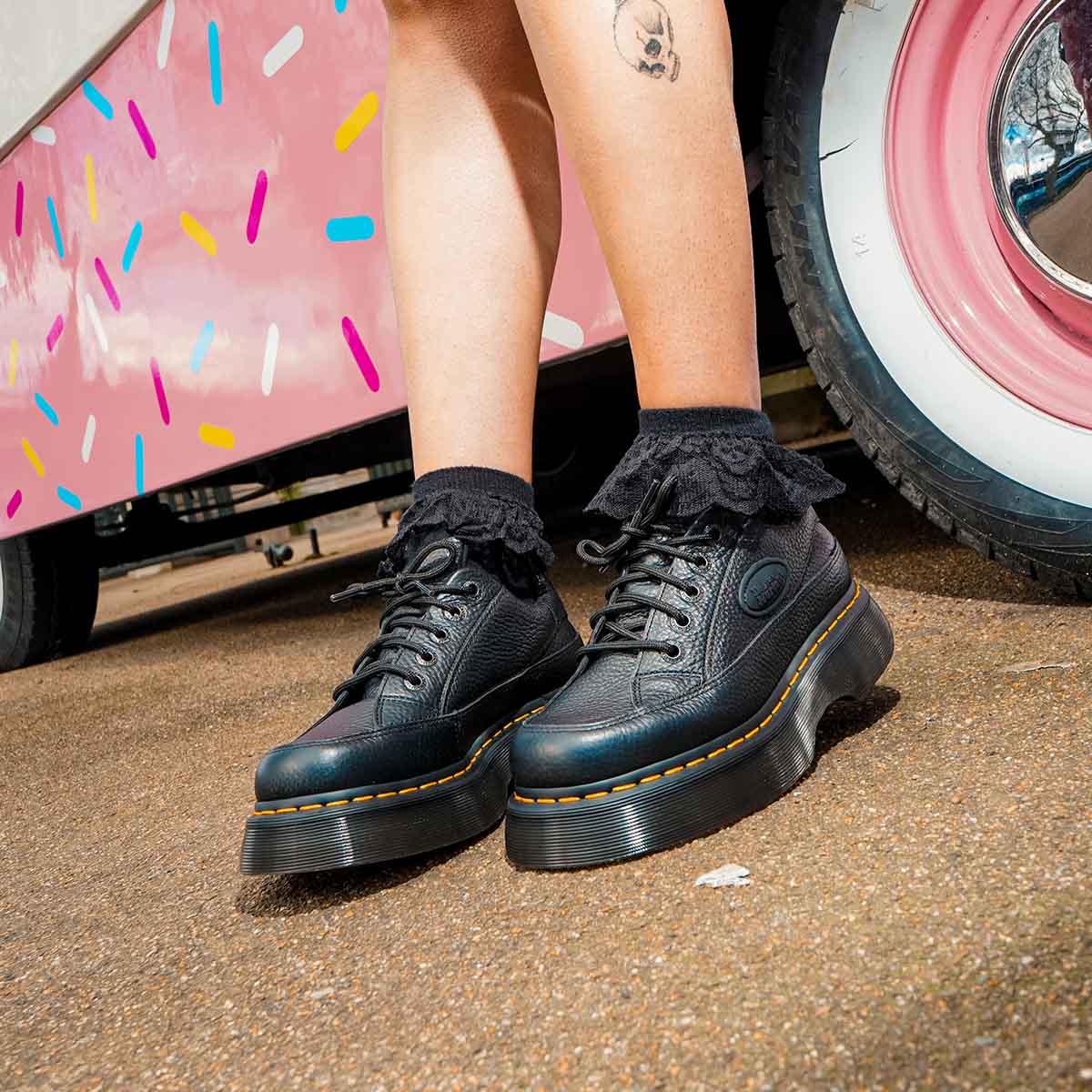 Dr. Martens Buzz 5-Eye Milled Nappa Leather Shoes Black נעלי ד"ר מרטנס לנשים