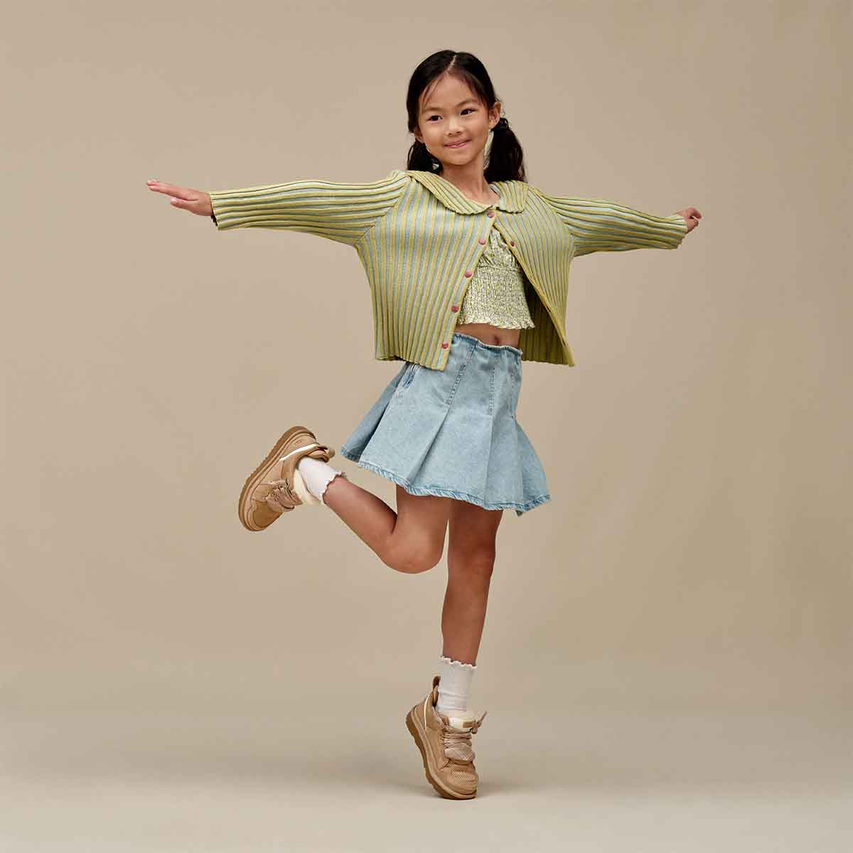 UGG Lowmel Sand סניקרס לואמל חום לילדים