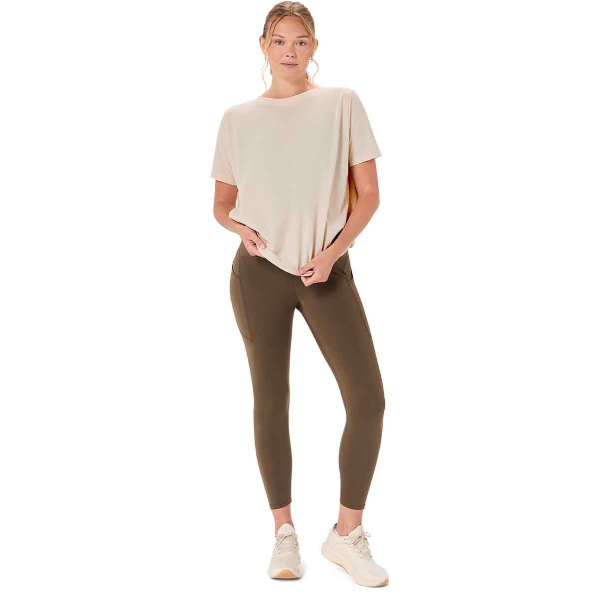 Asics Nagino Oversized Short Sleeve Top Women Oatmeal חולצת אוברסייז לנשים