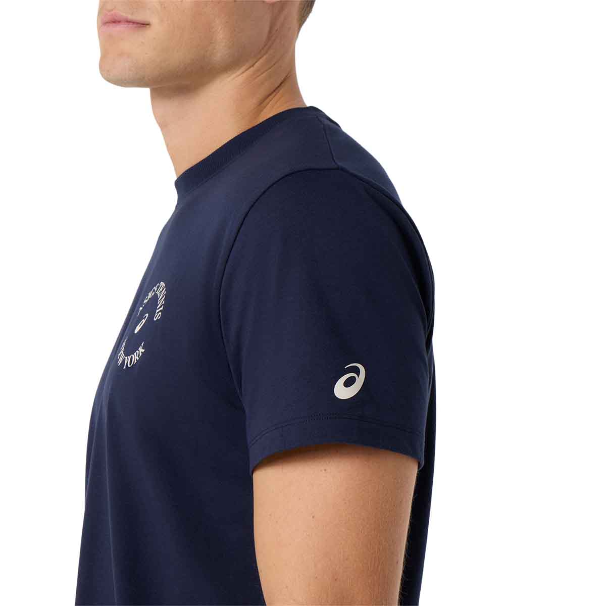 Asics Game Seasonal Graphic Tee Men Midnight חולצת טניס לגברים