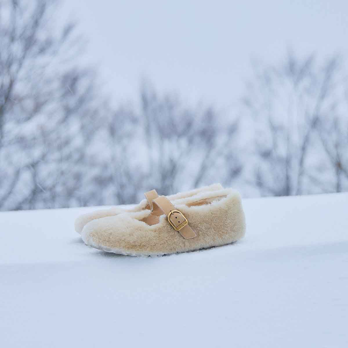 Birkenstock Santa Clarita Shearling Upper Sandcastle כפכפי בירקנשטוק סנטה קלריטה לנשים