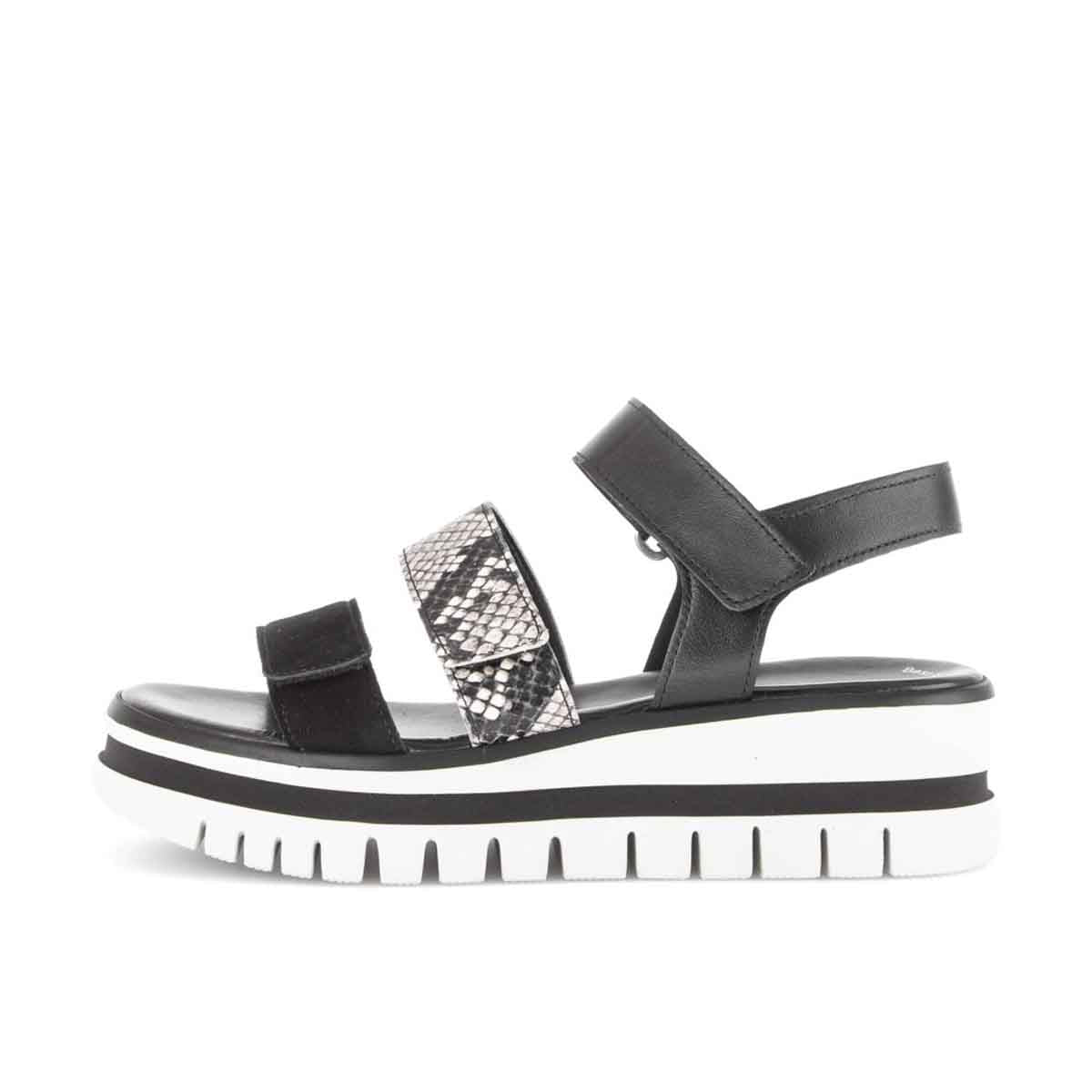 Gabor black platform sandal סנדלי גאבור לנשים