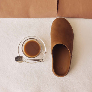 UGG Men's Otzo Clog Dark Chestnut כפכפי אוטזו קלוג חום לגברים