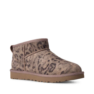 UGG Classic Ultra Mini Spotted Chestnut מגפי נשים קלאסיק אולטרה מיני