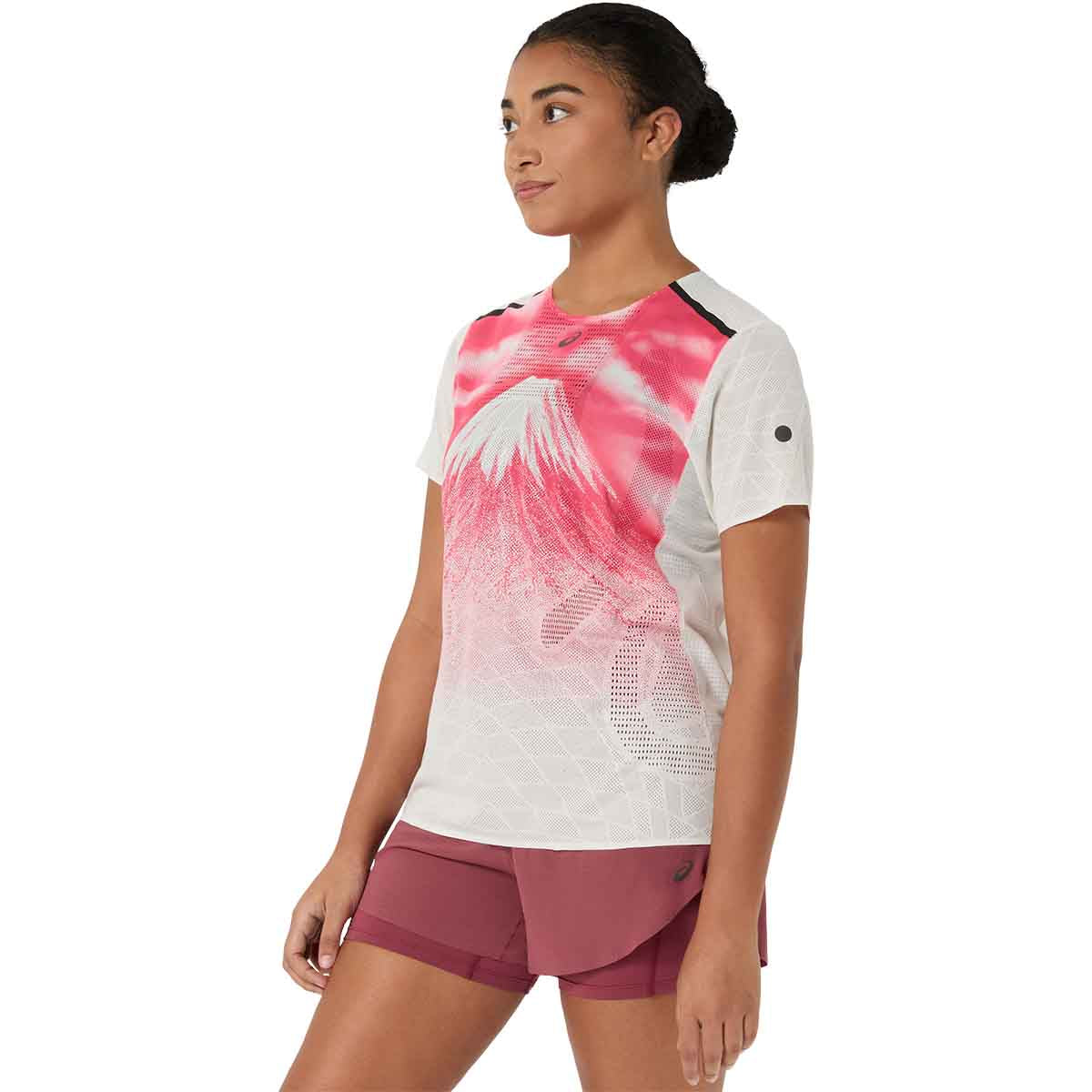 Asics Fujitrail Elite Graphic SS Top Women Cream חולצת ריצה לנשים