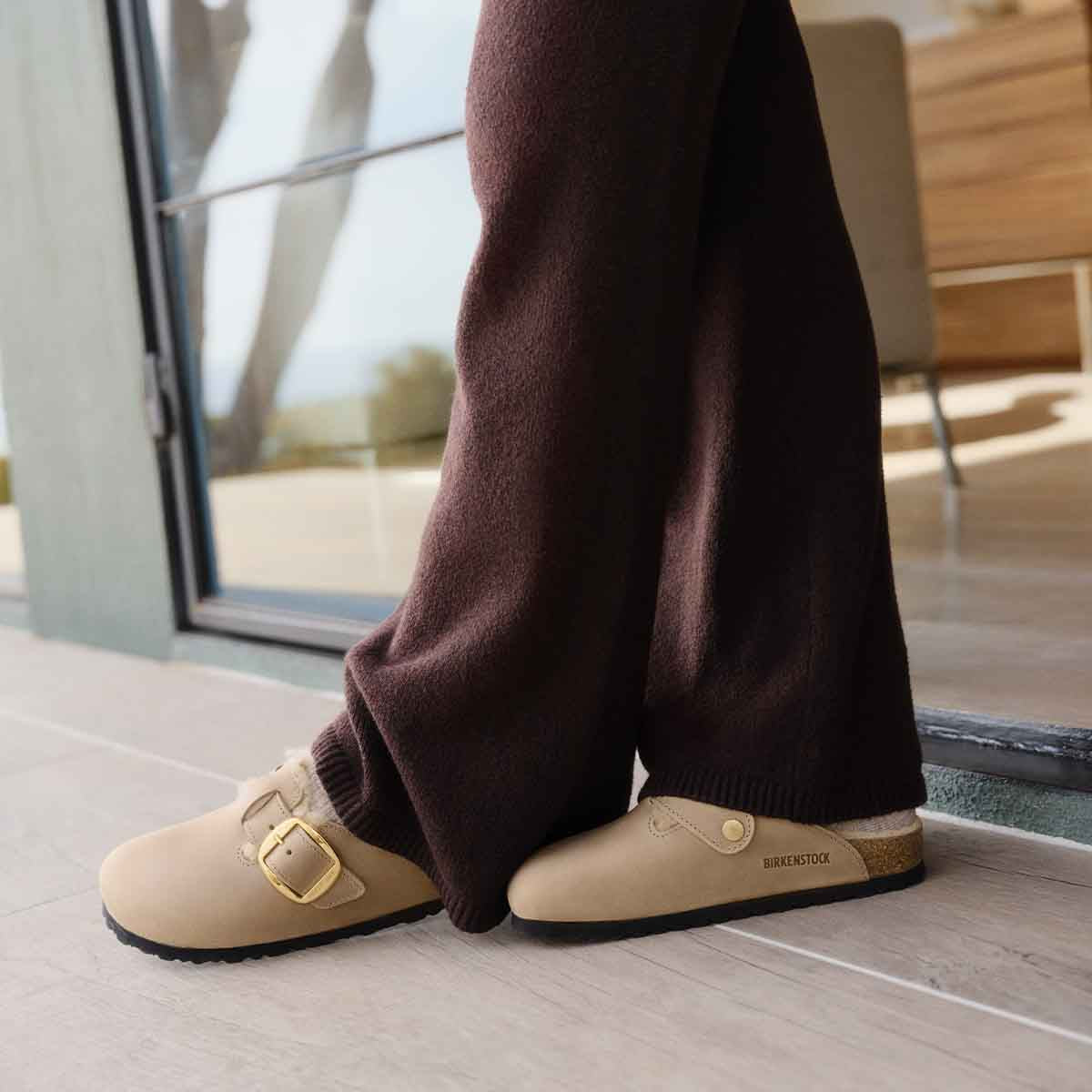 Birkenstock Boston Big Buckle Shearling Tabacco Brown כפכפי בירקנשטוק בוסטון פרווה לנשים
