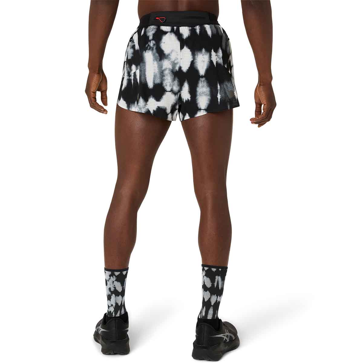 Asics Metarun Split Short  Men Cream Performance Black מכנסי ריצה לגברים