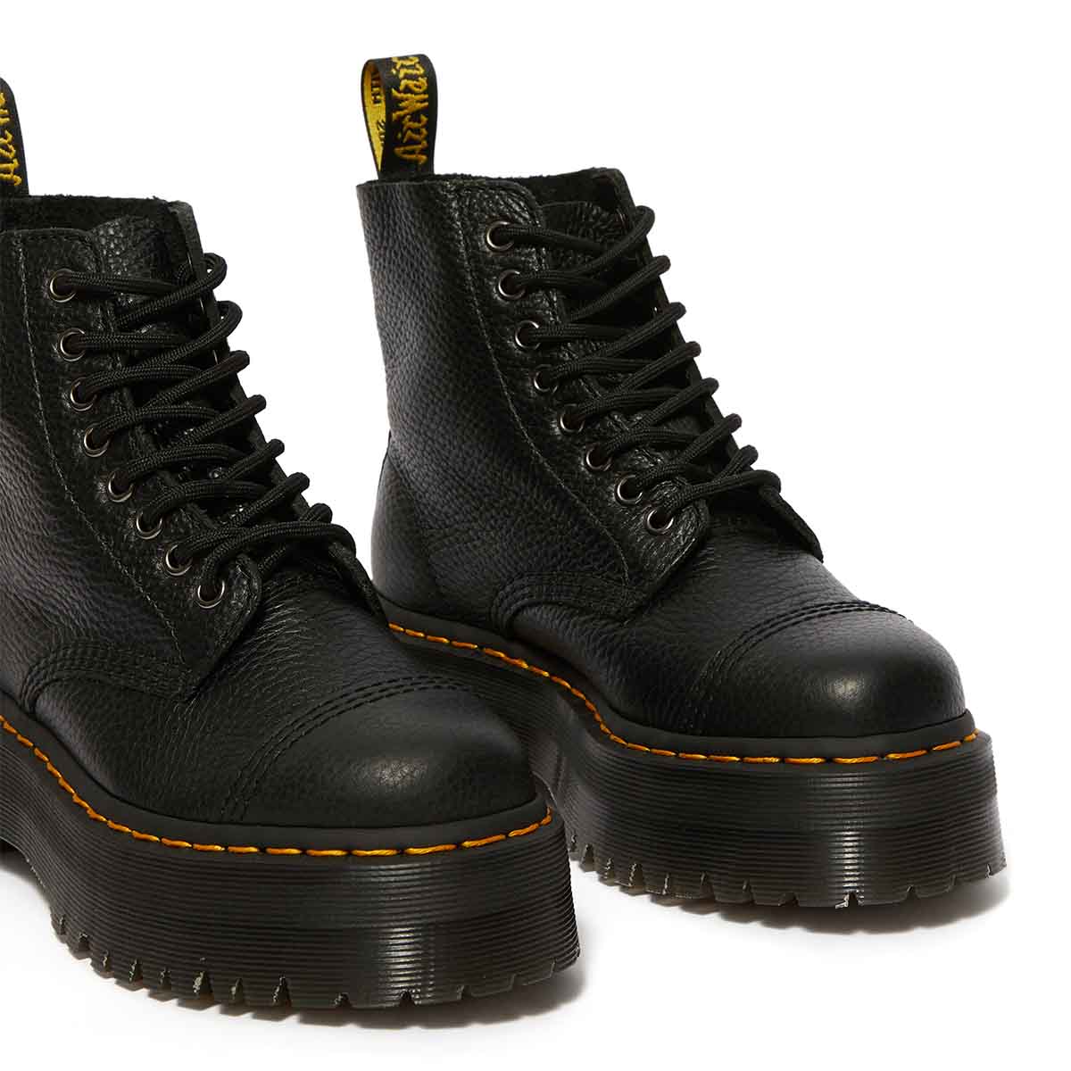 Dr. Martens Sinclair Black Aunt Sally מגפי ד״ר מרטינס סינקלייר