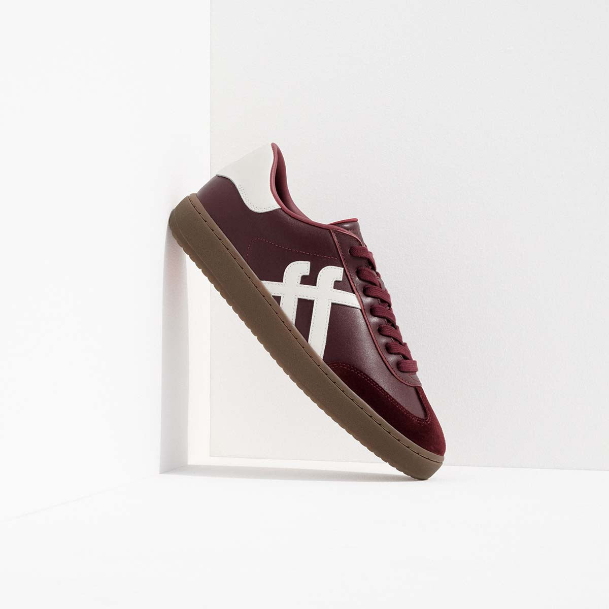 Fit Flop The Dash FF Sneaker T-Toe - Dark Merlot White סניקרס פיט פלופ נשים