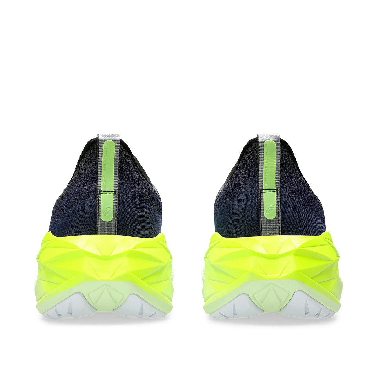 Asics Novablast 4 Men Black Blue Expanse נעלי נובה בלאסט 4 לגברים