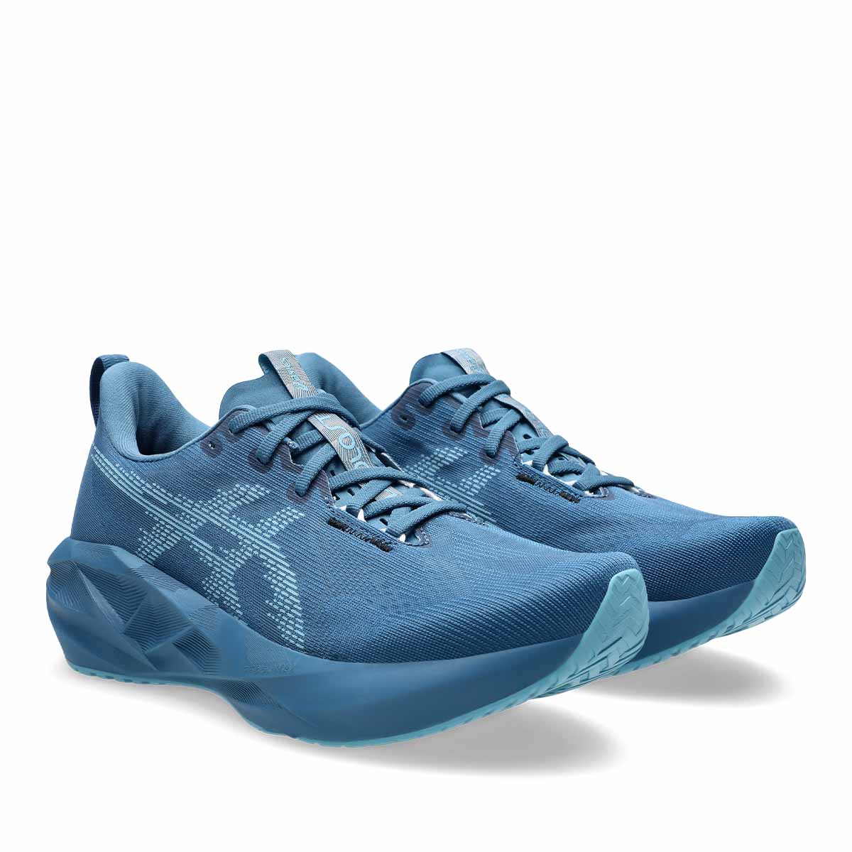 Asics Novablast 5 Men Winter Sea Stillwater נעלי ריצה נובה בלאסט 5 לגברים