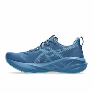 Asics Novablast 5 Men Winter Sea Stillwater נעלי ריצה נובה בלאסט 5 לגברים