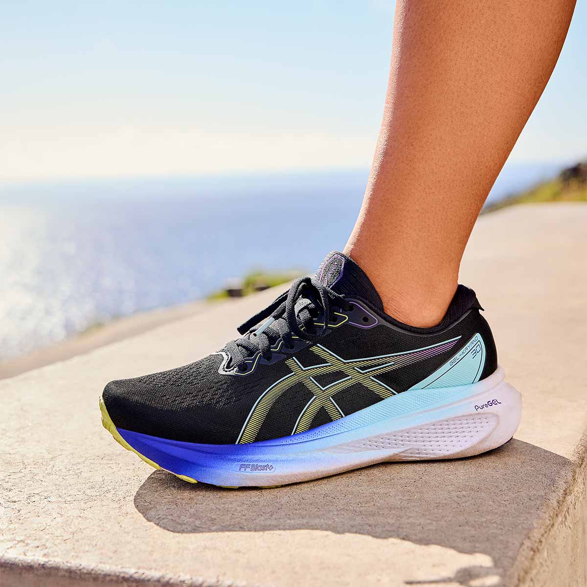 Asics Gel Kayano 30 Women Black Glow Yellow נעלי אסיקס קיאנו 30 לנשים