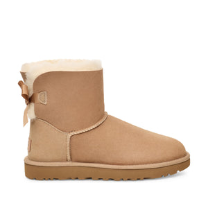 UGG Mini Bailey Bow II Sand מיני בלי בו חול מגפי נשים