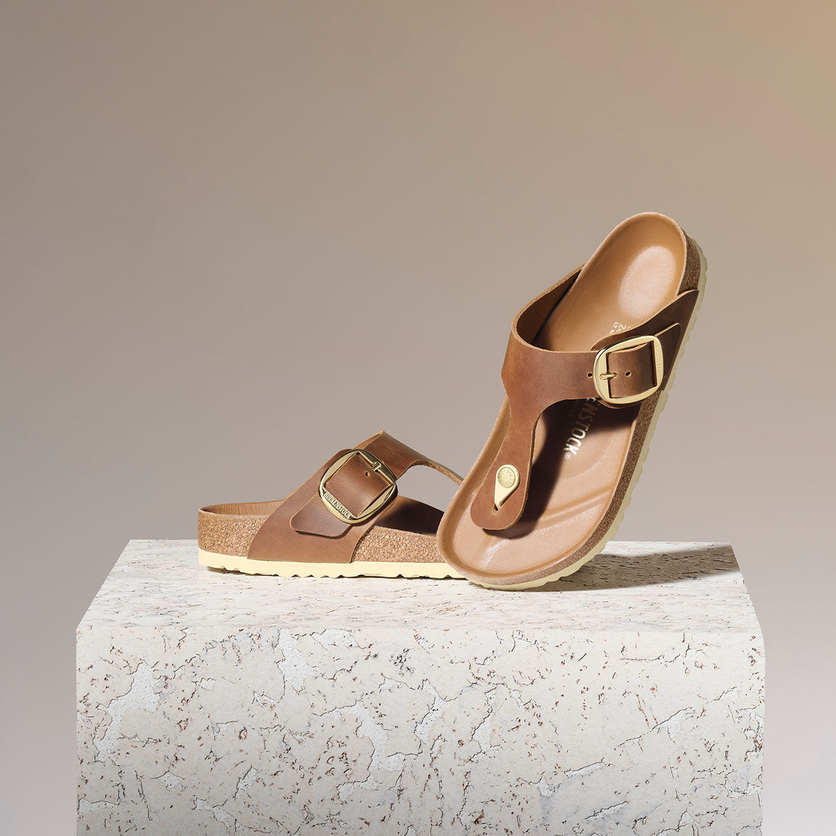 Birkenstock Gizeh Big Buckle Cognac כפכפי בירקנשטוק גיזה אבזם קוניאק