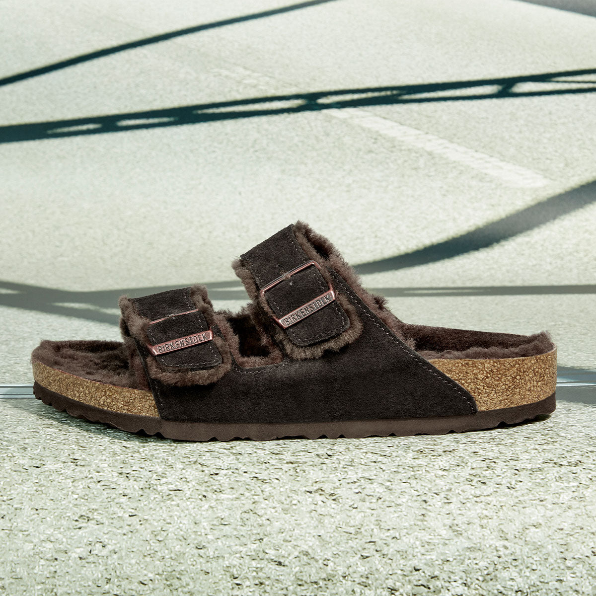 Birkenstock Arizona Fell Mocca בירקנשטוק כפכפי נשים אריזונה עם פרווה