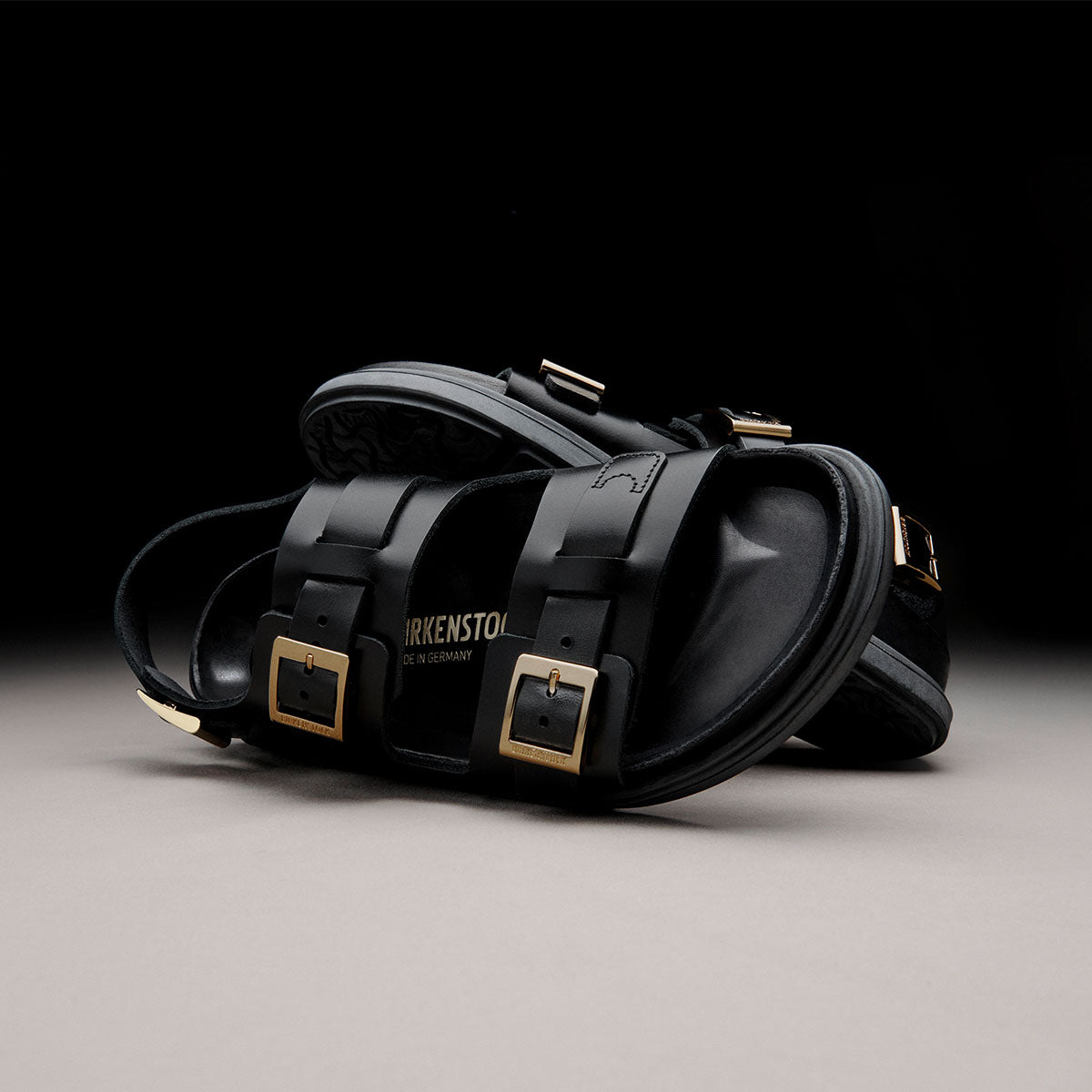 Birkenstock Cannes EXQ LE Black סנדלי בירקנשטוק לנשים