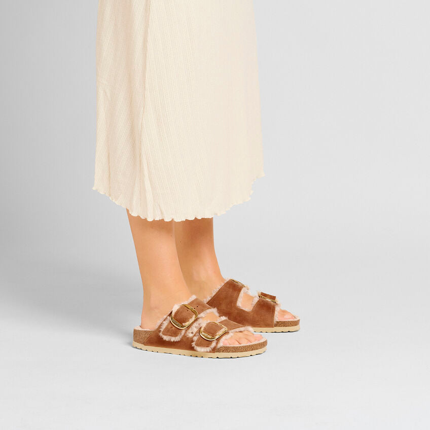 Birkenstock Arizona Big Buckle Shearling Cognac כפכפי בירקנשטוק לנשים