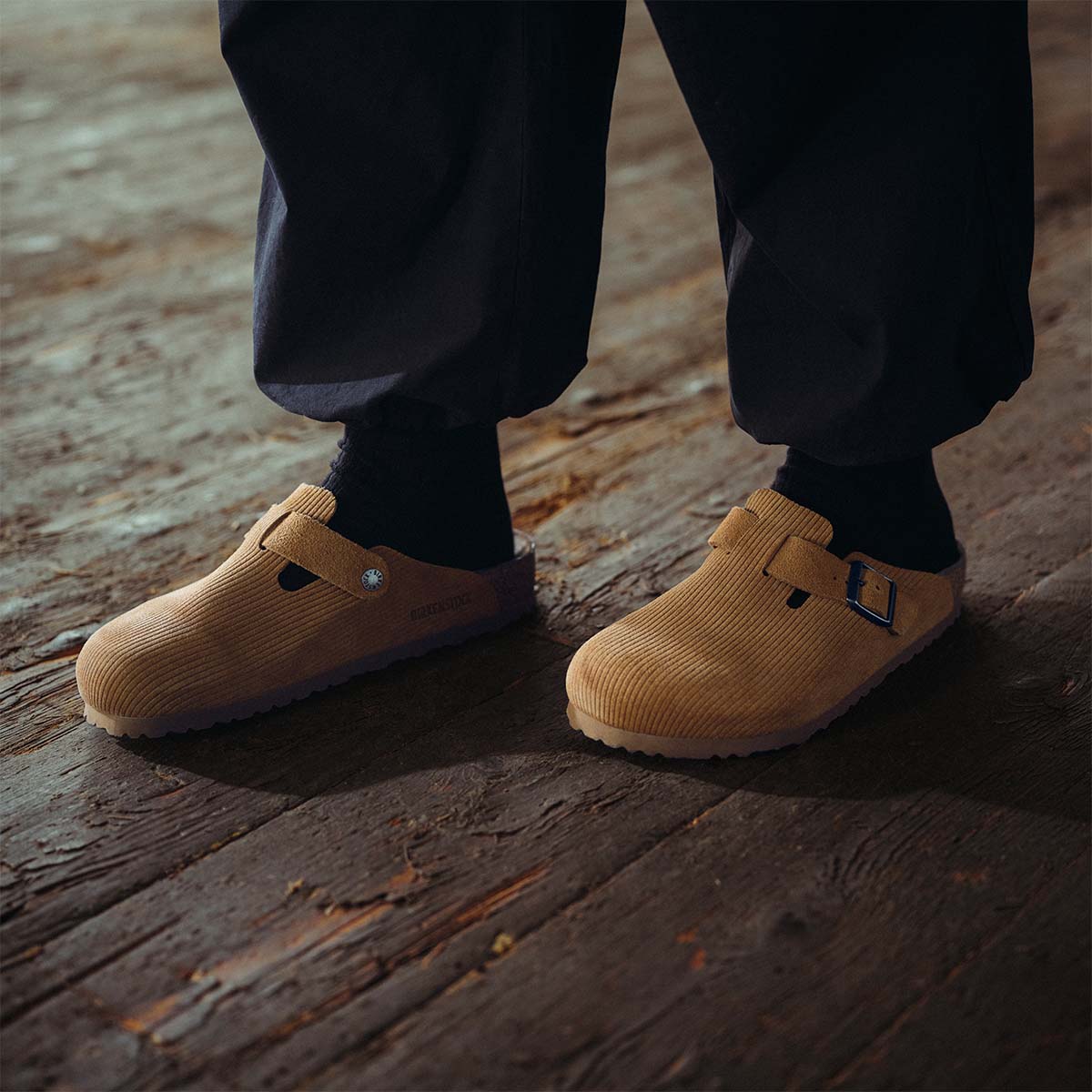 Birkenstock Boston Corduroy Cork Brown בירקנשטוק בוסטון נשים קורדרוי חום