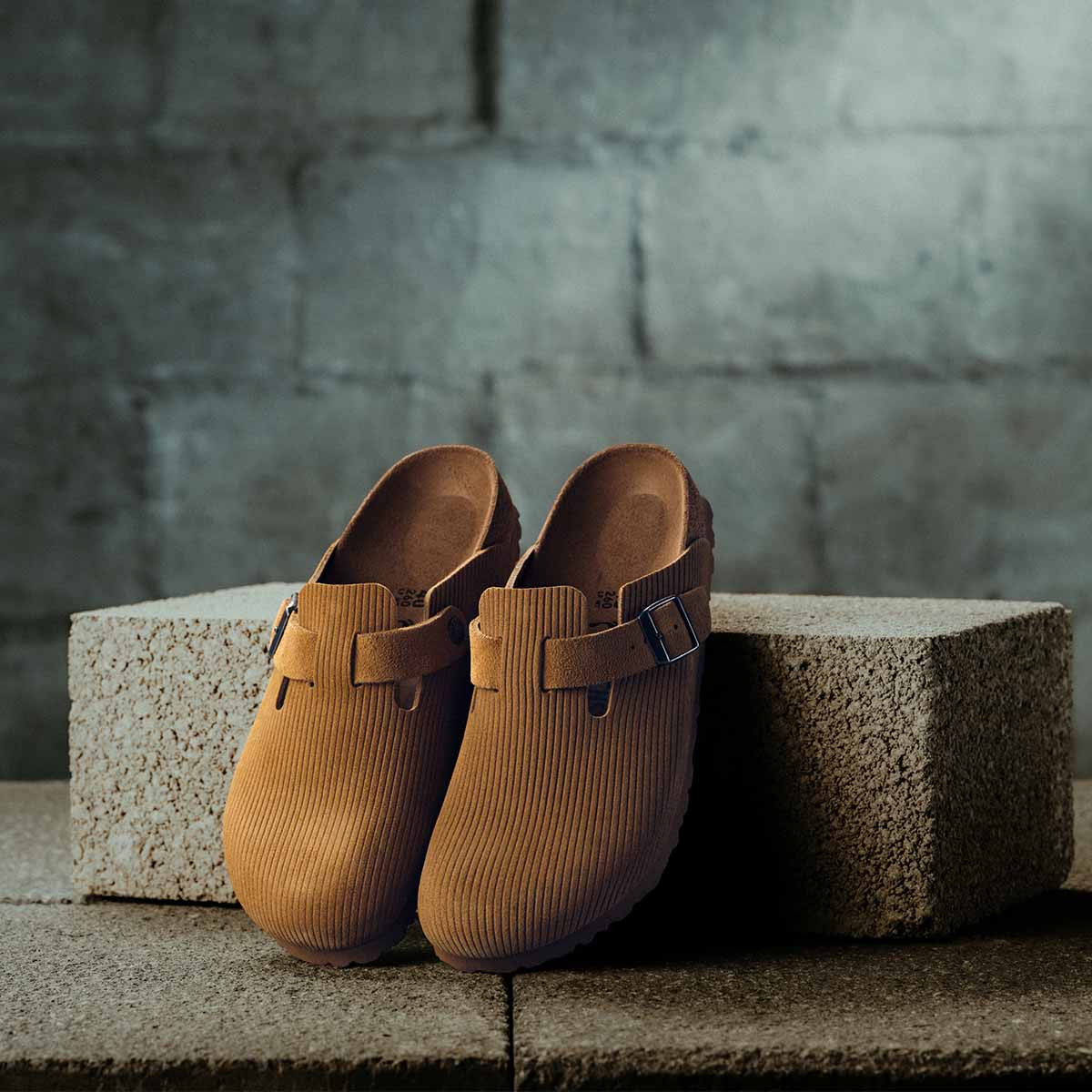 Birkenstock Boston Corduroy Cork Brown בירקנשטוק בוסטון נשים קורדרוי חום