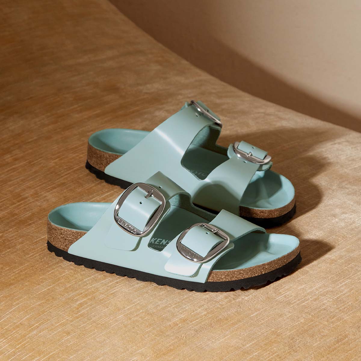Birkenstock Arizona Big Buckle High Shine Surf Green בירקנשטוק כפכפי נשים