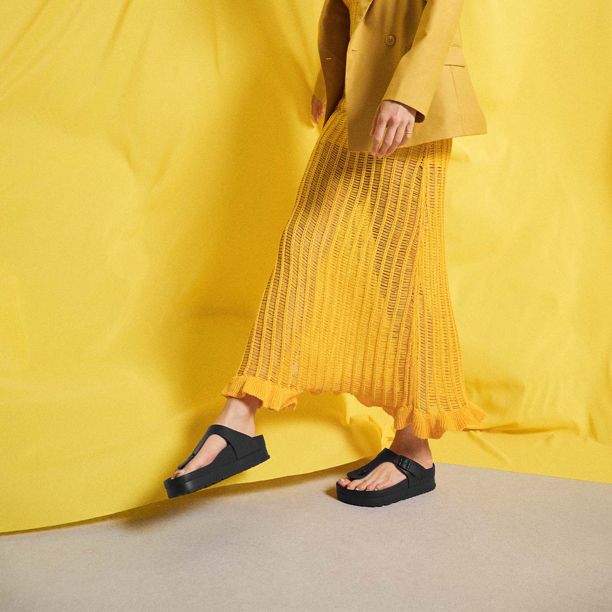 Birkenstock Gizeh PAP Flex Platform Black כפכפי בירקנשטוק גיזה פלטפורם שחור