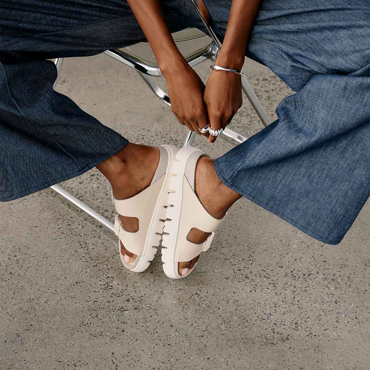 Birkenstock Arizona PAP Chunky Eggshell כפכפי בירקנשטוק אריזונה צ'אנקי אגשל