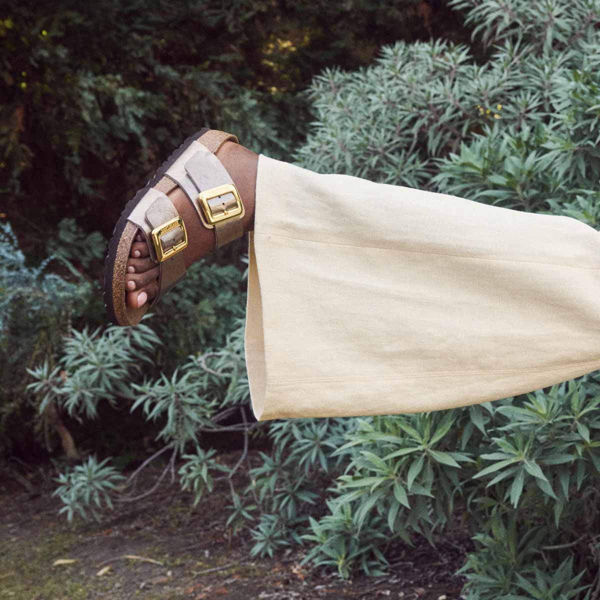 Birkenstock Sydney Cushion Buckle Graceful Taupe כפכפי בירקנשטוק סידני אבזם טיופ