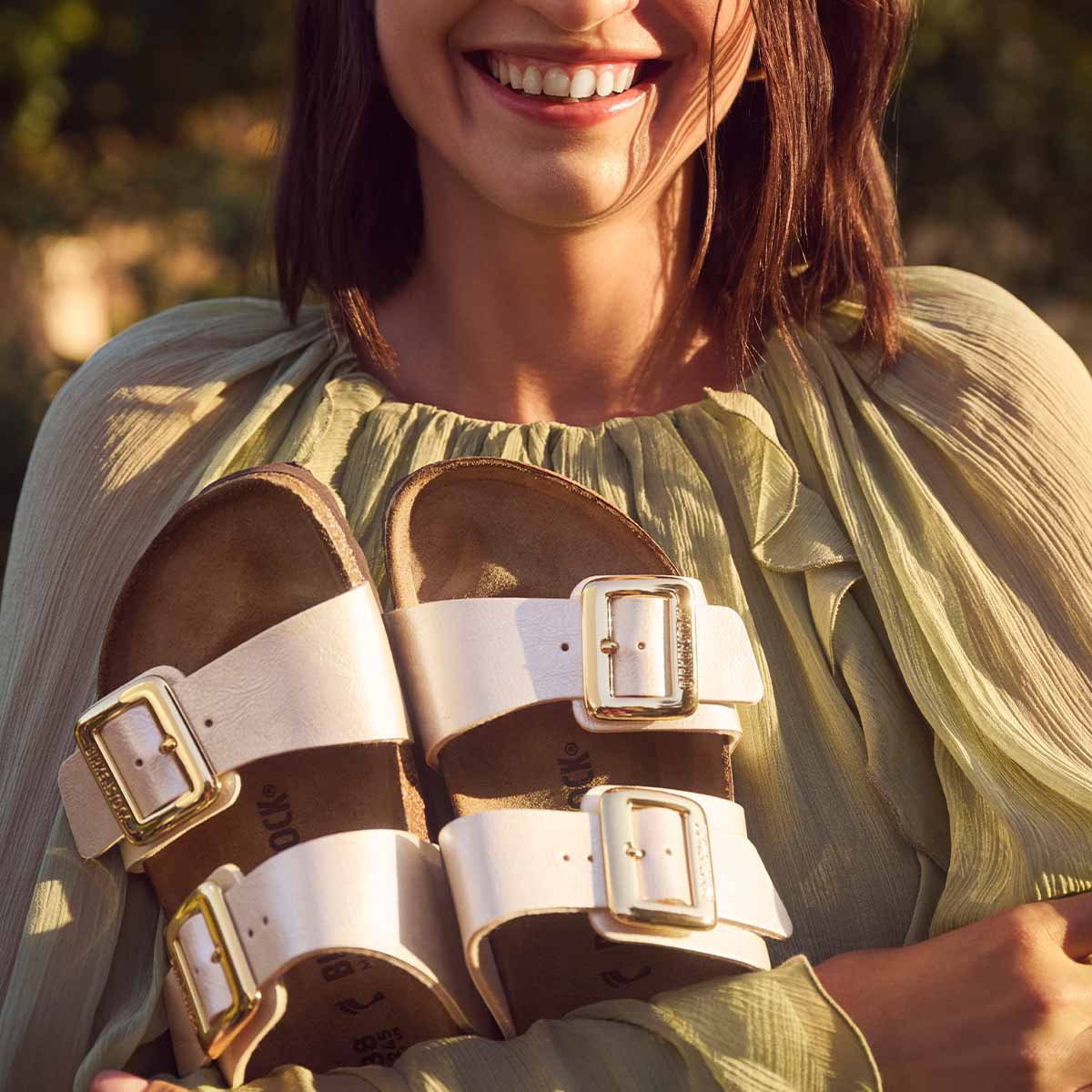 Birkenstock Sydney Cushion Buckle Graceful Pearl White כפכפי בירקנשטוק סידני אבזם לבן פנינה