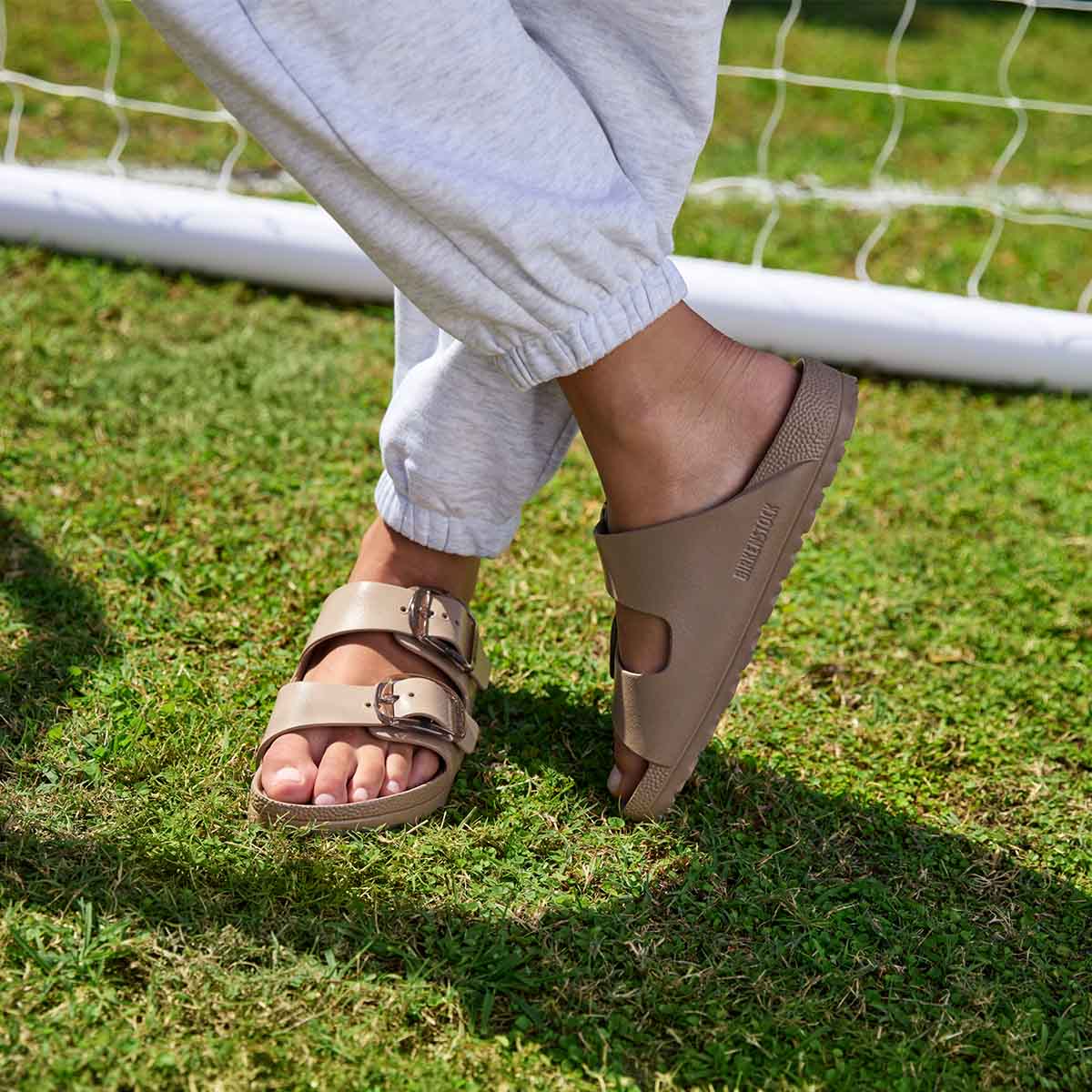 Birkenstock Arizona Big Buckle EVA Gray Taupe  כפכפי נשים בירקנשטוק אריזונה אבזם אפור טיופ