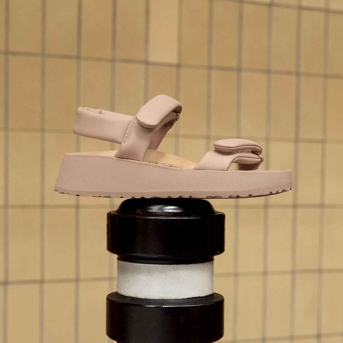 Birkenstock Theda Nougat סנדלי בירקנשטוק לנשים תדה נוגט