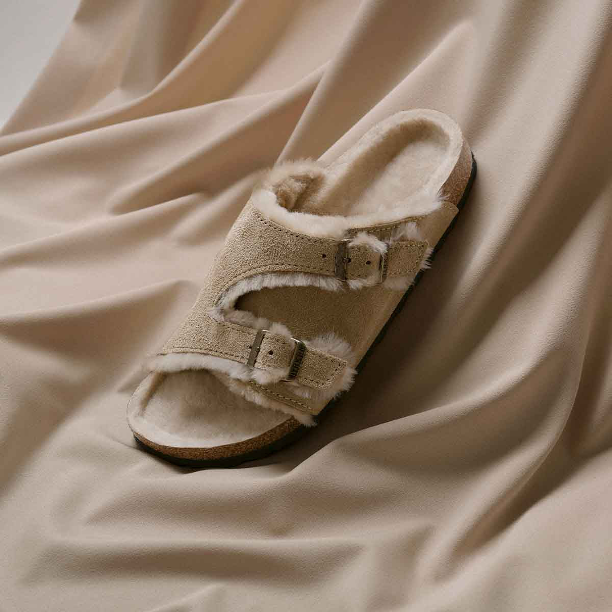 Birkenstock Zurich Lammfell Taupe כפכפי בירקנשטוק יוניסקס ציריך טיופ