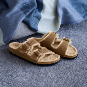 Birkenstock Arizona Shearling Dark Tea כפכפי בירקנשטוק אריזונה לנשים