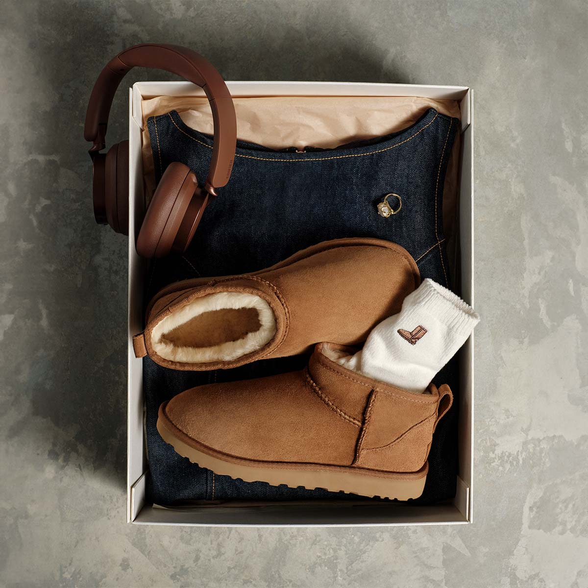 UGG Classic Ultra Mini Chestnut מגפי נשים קלאסיק אולטרה מיני חום - Original's