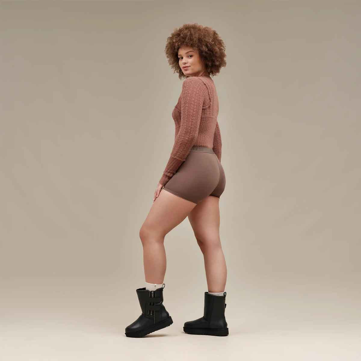 UGG Alexiah Boy Short Allspice תחתון אגג לנשים חום