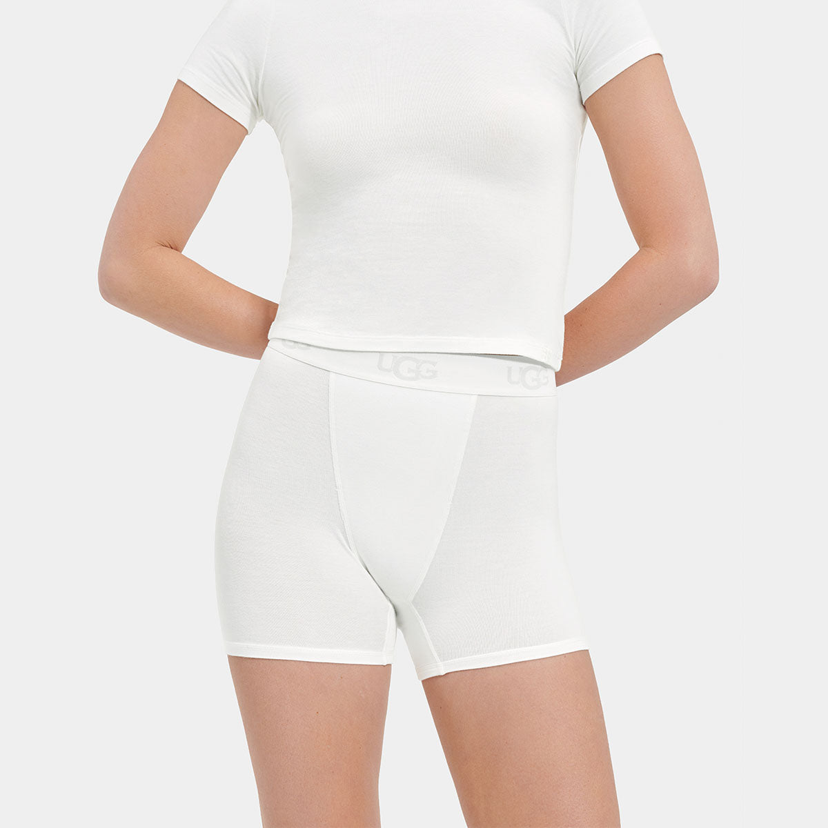 UGG Alexiah Boy Short Nimbus בוקסר לבן