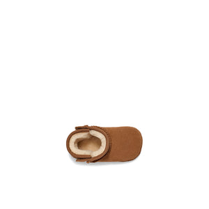 UGG Baby Classic and Lovey Chestnut בייבי קלאסיק אנד לבלי מארז לפעוט