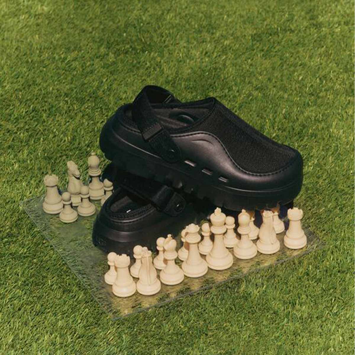 UGG PeakMod Black כפכפי גברים פיקמוד שחור