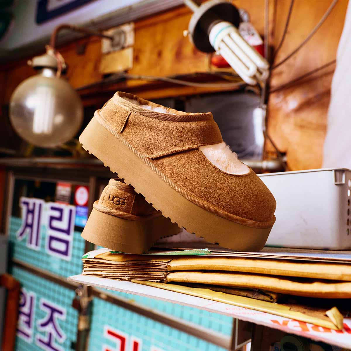UGG Bea Mary Jane Chestnut כפכפי אגג בי מרי ג'יין חום לנשים