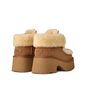 UGG New Heights Lace Up Chestnut מגפי נשים ניו הייט לייס חום