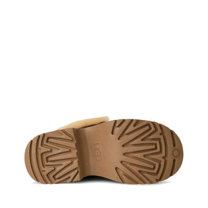 UGG New Heights Lace Up Chestnut מגפי נשים ניו הייט לייס חום